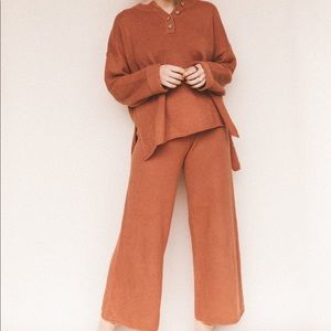 Free People Hailee Set Small Golden Oak (color of my set in second photos)